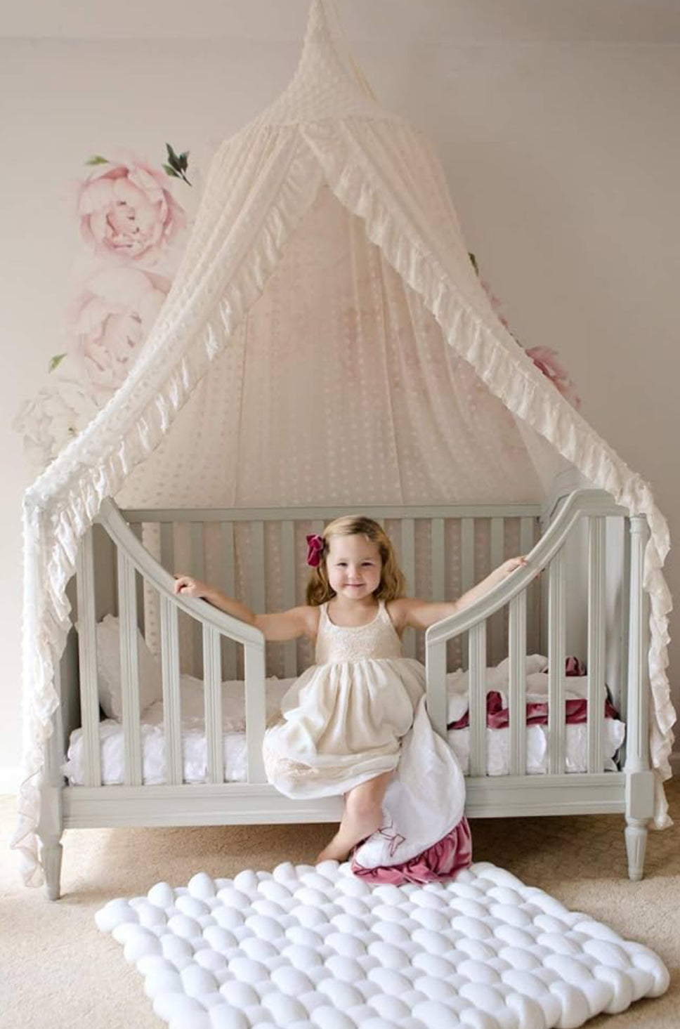 Pom Pom Canopy